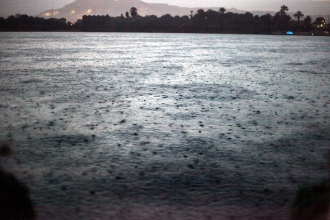 Storm on the Nile, Luxor